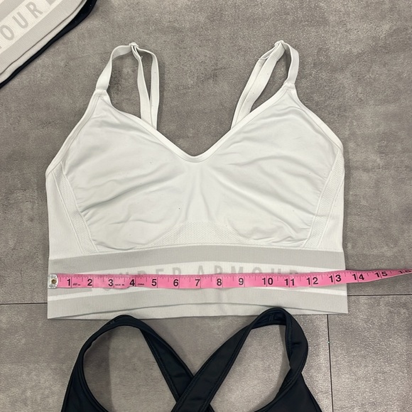 Two under Armour XL sports bras (+3 free) - Picture 5 of 9